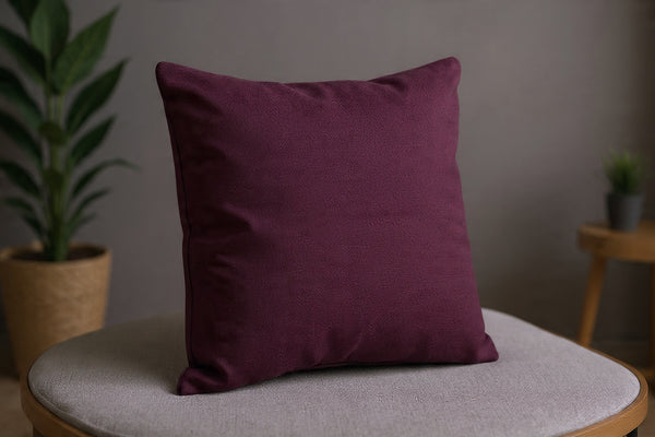 Dekoratyvinė pagalvėlė „Purple“