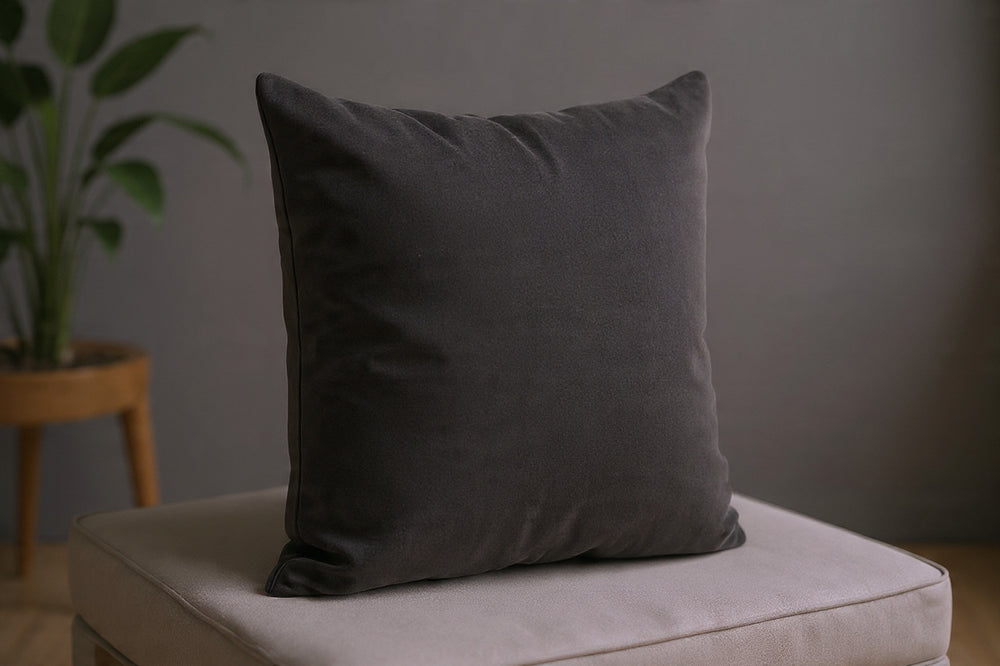 Dekoratyvinė pagalvėlė Velvet „Charcoal Grey“