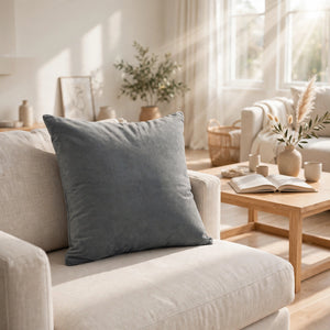 Dekoratyvinė pagalvėlė Velvet „Shuttle Grey“